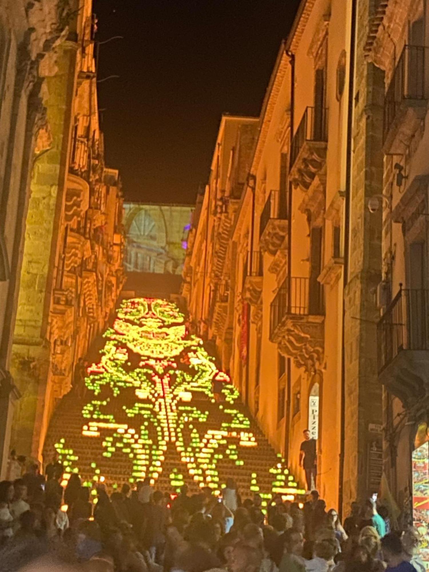 B&B Con Cucina La Ninfea Caltagirone Exteriör bild