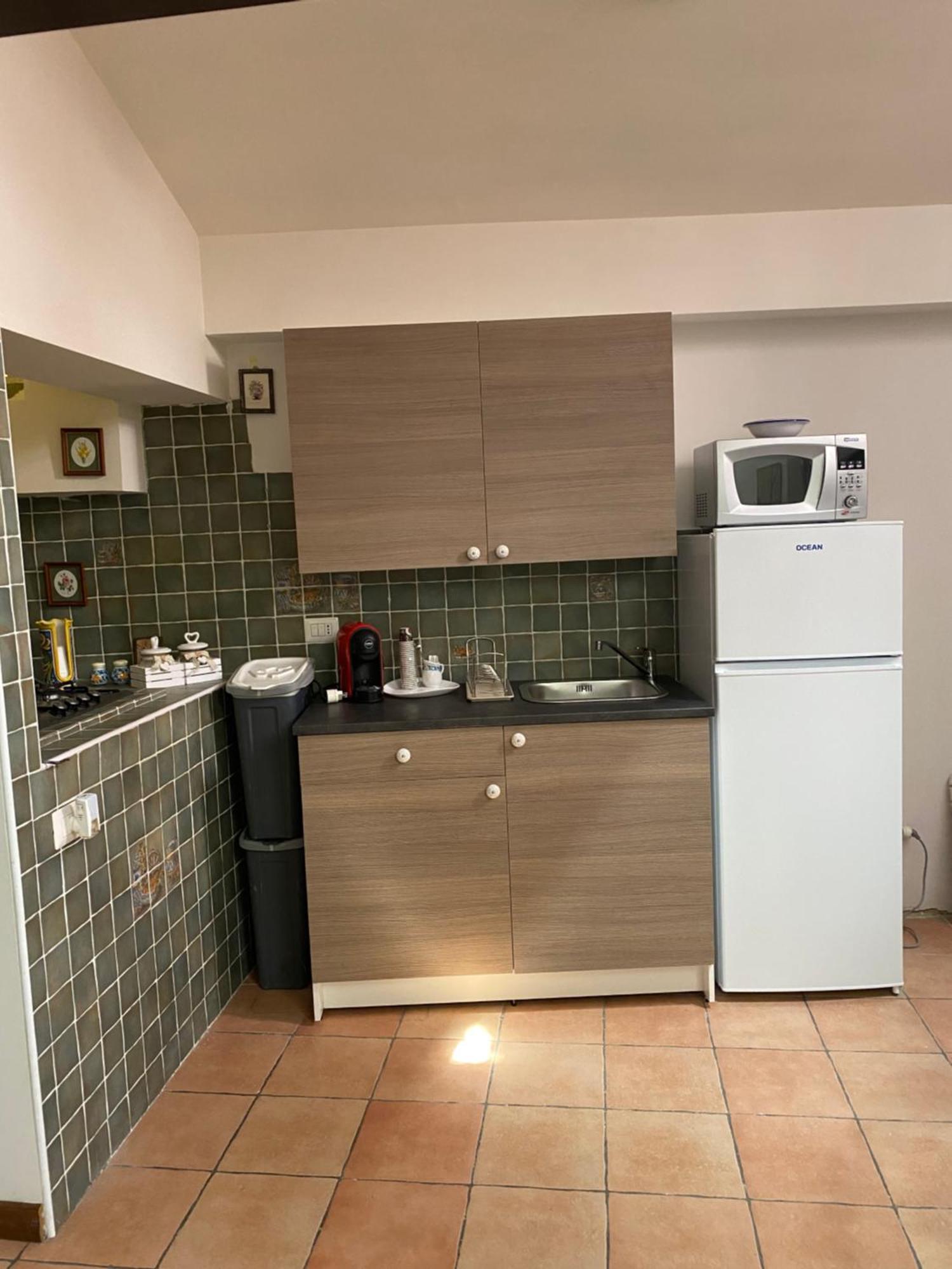 B&B Con Cucina La Ninfea Caltagirone Exteriör bild
