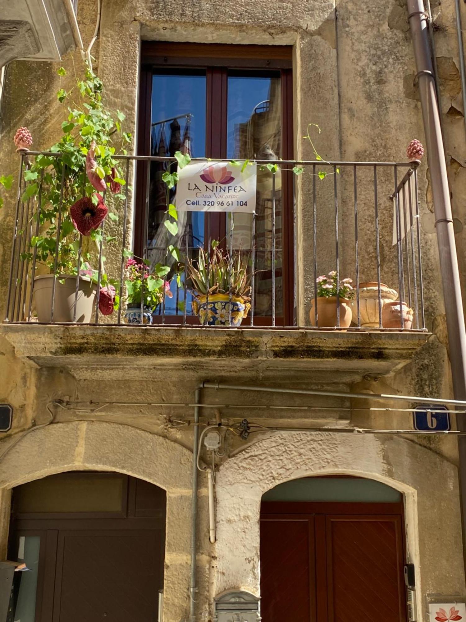 B&B Con Cucina La Ninfea Caltagirone Exteriör bild