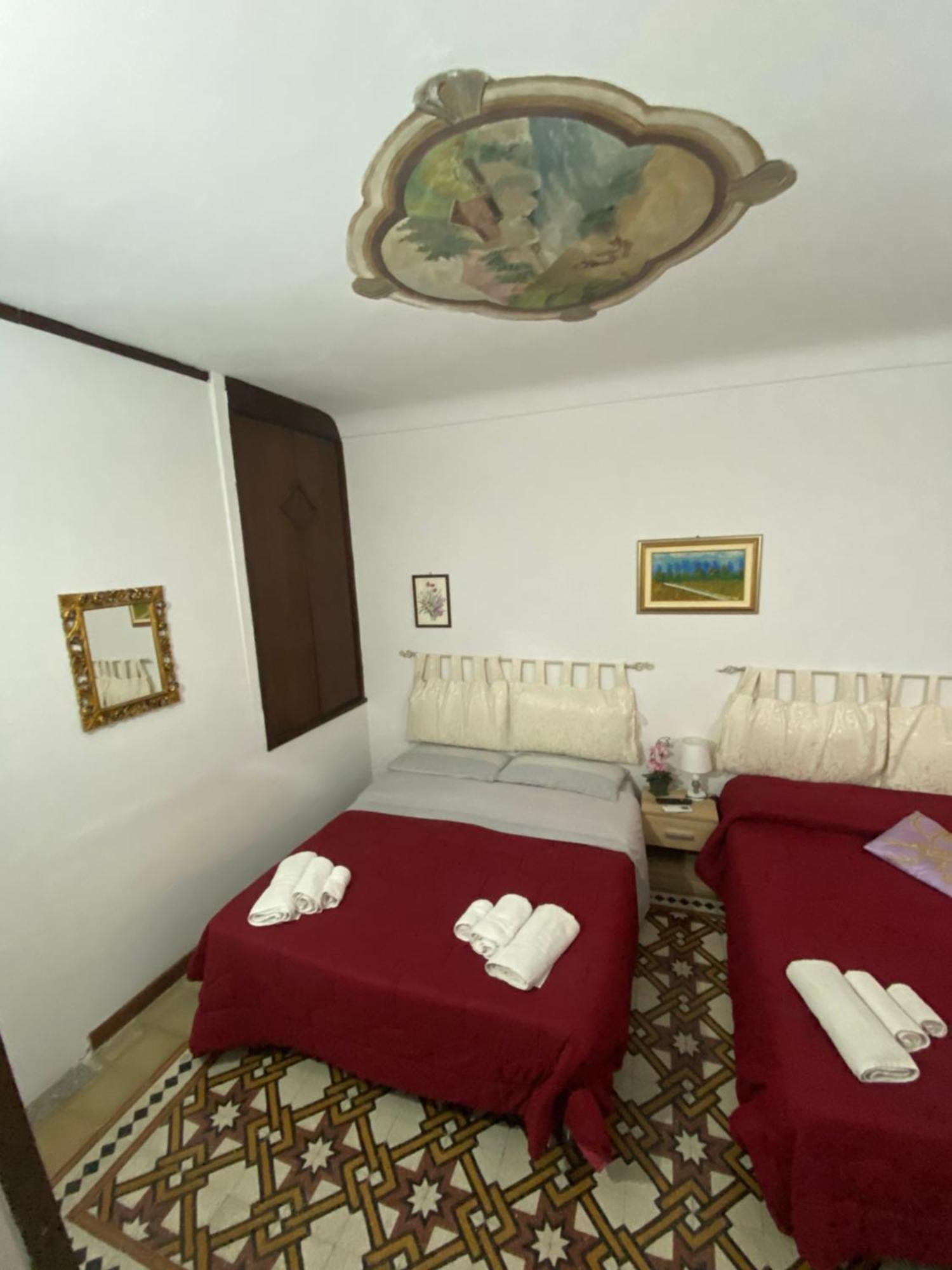 B&B Con Cucina La Ninfea Caltagirone Exteriör bild